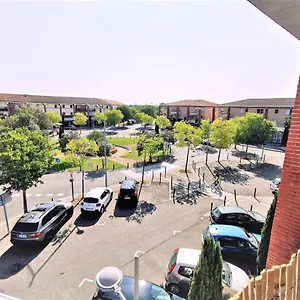 T2 Cosy - - Résidence Securisée - Airbus - Piscine Appartement